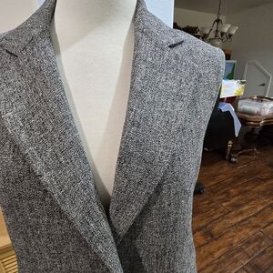 Theory Black and White Textured Vest